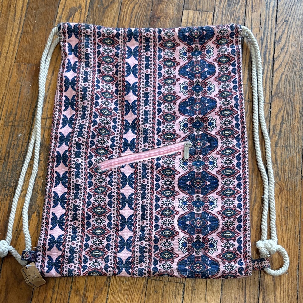 🏖️🧴💳💧NWT Canvas Boho Pink and Blue Paisley Beach Tote Drawstring Bag